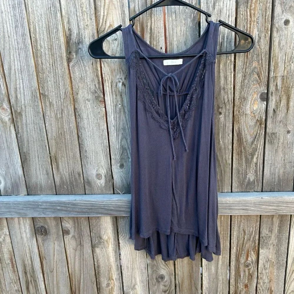Lush camisole tank size xs